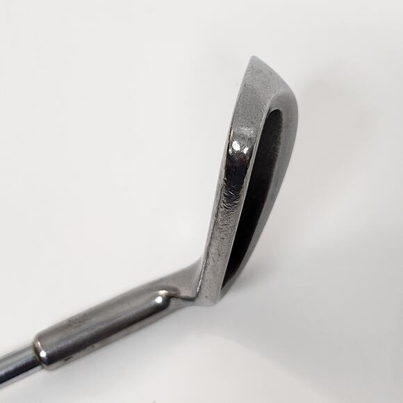 Tour Edition Perimeter Weighted Ultimate in Balance 60º Sand Wedge RH 35.5" - Picture 6 of 8